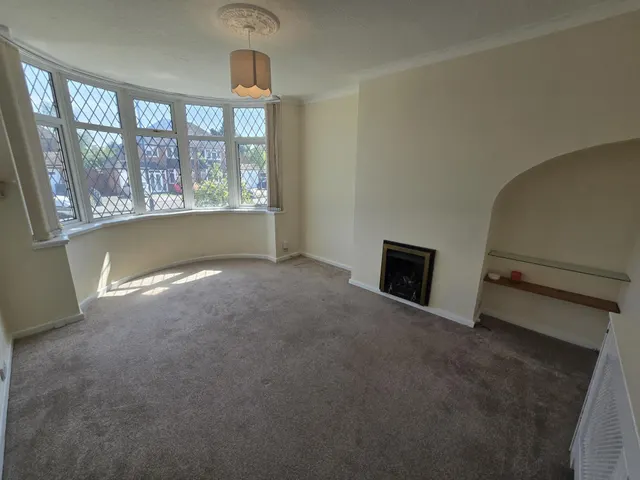 Photo 3 — Stirling Road, Boldmere, Sutton Coldfield, B73