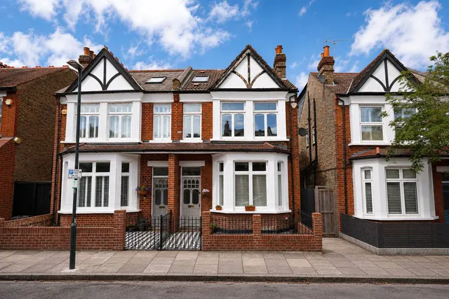 Holmes Road, Twickenham, TW1 4RE, photo 1