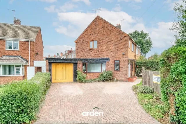 Church Road, Webheath, B97, photo 2