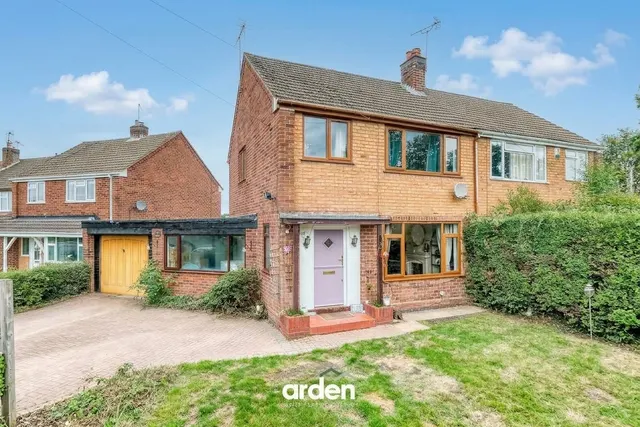 Church Road, Webheath, B97, photo 1