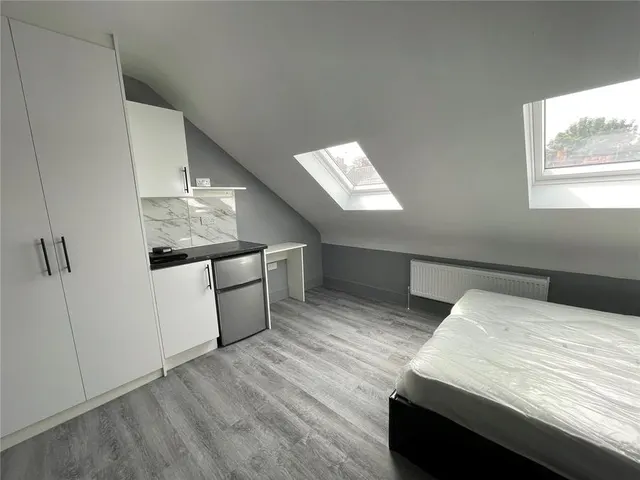 Beecham Road, Reading, RG30, photo 1