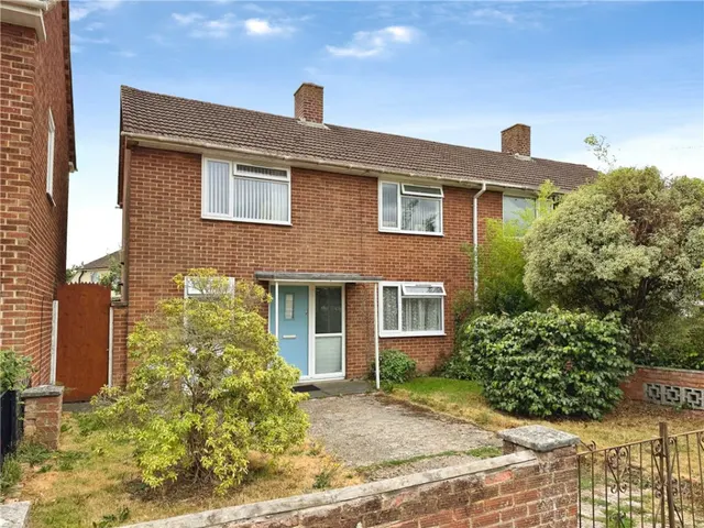 3 bedroom house, Porlock Road, Millbrook, SO16