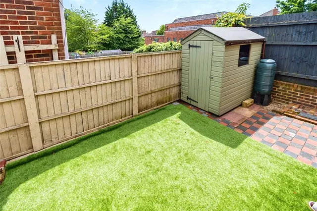 Peartree Road, Southampton, SO19, photo 2