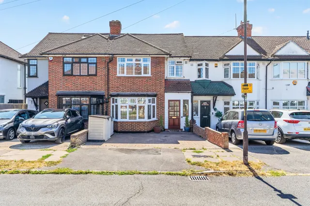 Seymour Avenue, Morden, SM4, photo 1