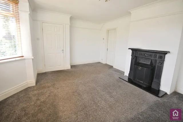 Mountside Crescent, Prestwich, M25, photo 2