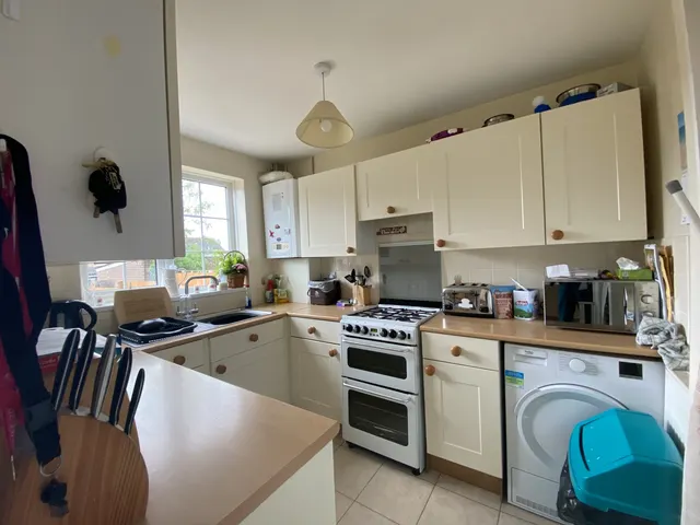 Photo 2 — Dorset, Gillingham, SP8 4RR