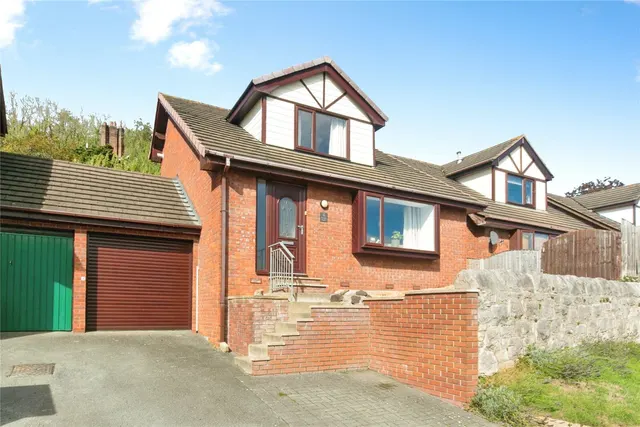 Vardre Park, Deganwy, LL31, photo 1