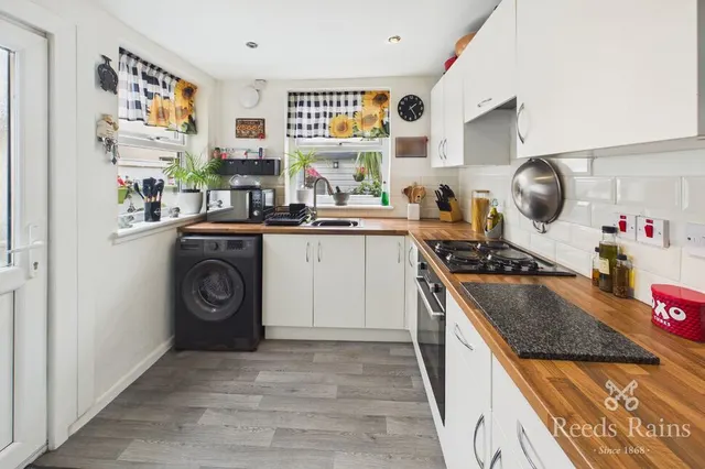 Ffynnongroew Road, Rhyl, LL18, photo 2