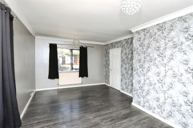 Photo 2 — Lowedges Place, Sheffield, South Yorkshire, S8