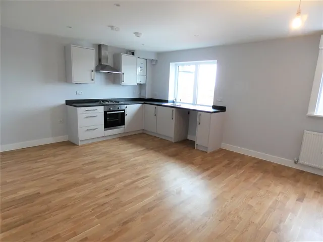 Camp Road, Farnborough, GU14, photo 2