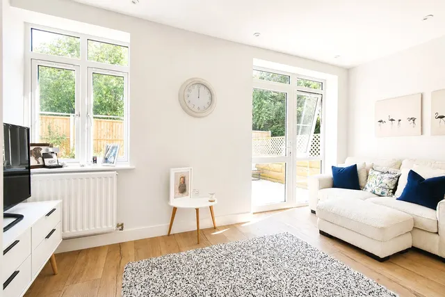 Photo 3 — Dunleys Hill, North Warnborough, Hook, Hampshire, RG29 1EA
