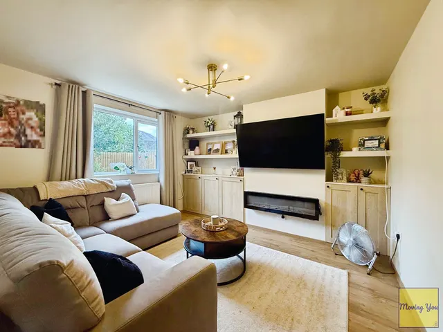 Photo 3 — Glantwrch, Ystalyfera, Swansea, SA9 2JW