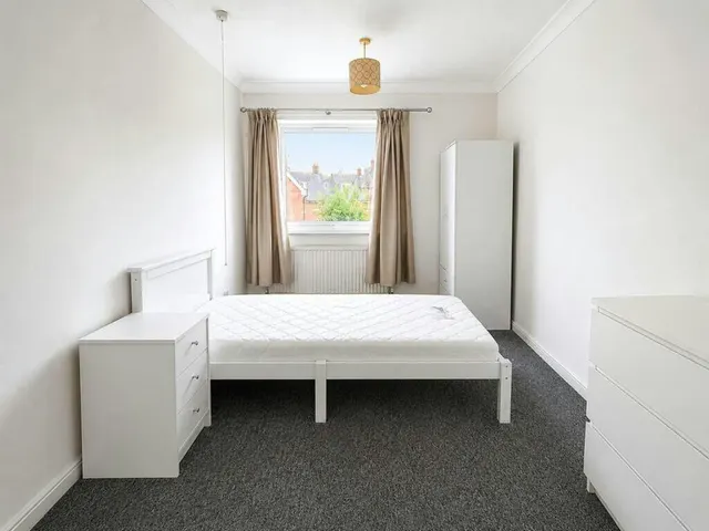 Park Lane, Newmarket, CB8, photo 1