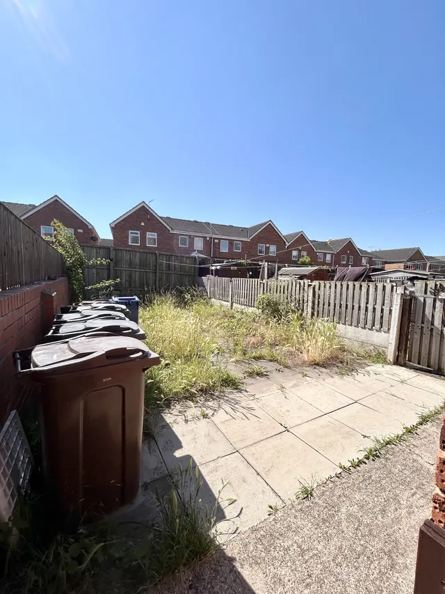 Station Road, Wombwell, S73, photo 2