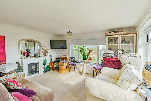 Connaught Road, Seaford, BN25, photo 2