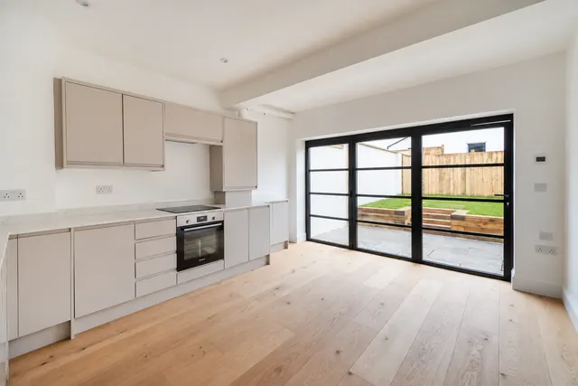 Watermoor Road, Cirencester, GL7, photo 3