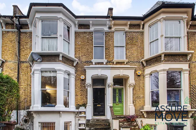 Top Flat, 135 Brooke Road, London, London, N16 7RP, photo 1
