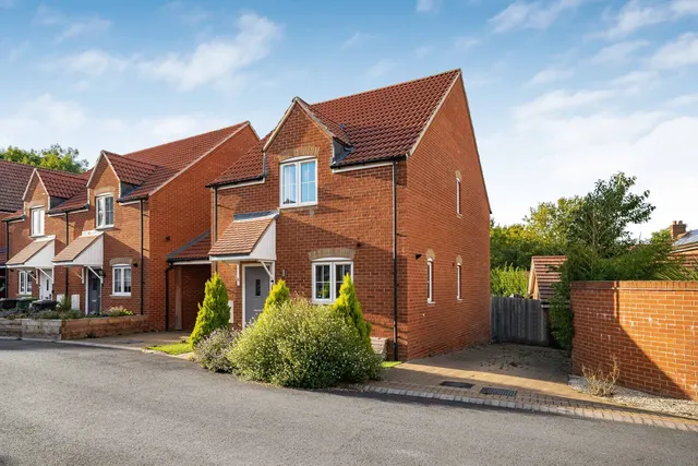 Carp Hollow, Wantage, OX12, photo 1