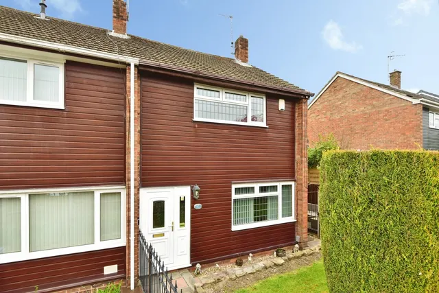 Pegroy Grove, Stoke-on-Trent, Staffordshire, ST6, photo 1