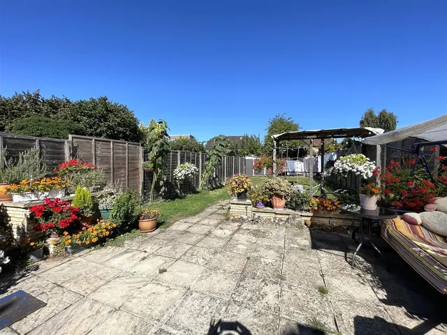 Tachbrook Road, Uxbridge, photo 2