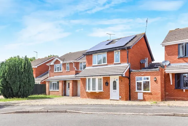 Marleigh Road, Bidford-on-Avon, B50, photo 1