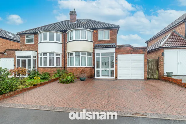 Beech Farm Croft, Northfield, Birmingham, B31 2LG, photo 1