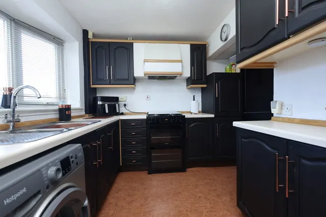 Beacon View, Rednal, B45, photo 3