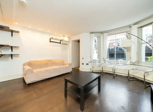 Cornwall Crescent, Notting Hill, W11, photo 1
