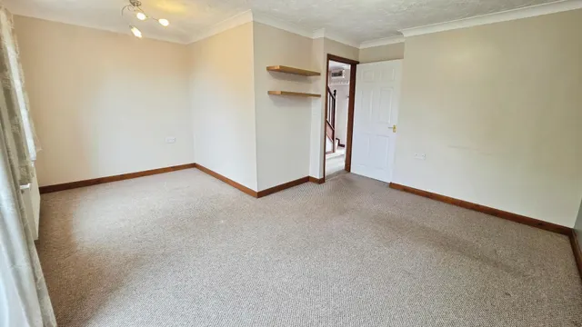 Bramling Way, Sleaford, NG34, photo 2