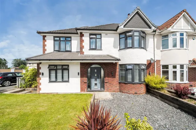 Davids Road, Whitchurch, BS14, photo 1