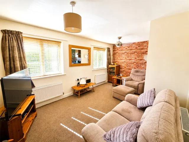 Silverstone Road, Bourne, Lincolnshire, PE10, photo 1