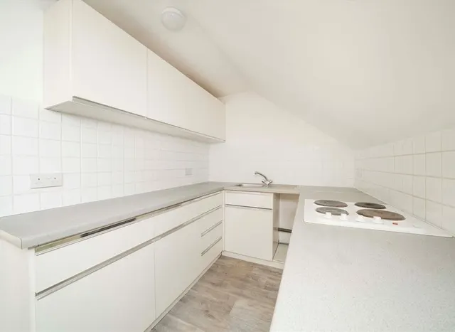 St Stephens Road, Isleworth, TW3, photo 2