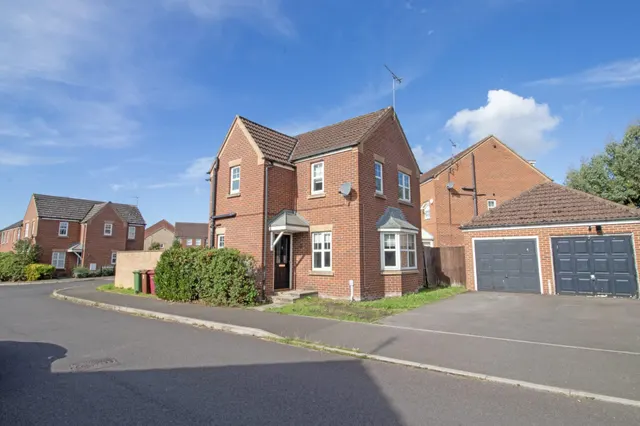 Woodcross Avenue, Scunthorpe, DN16, photo 1