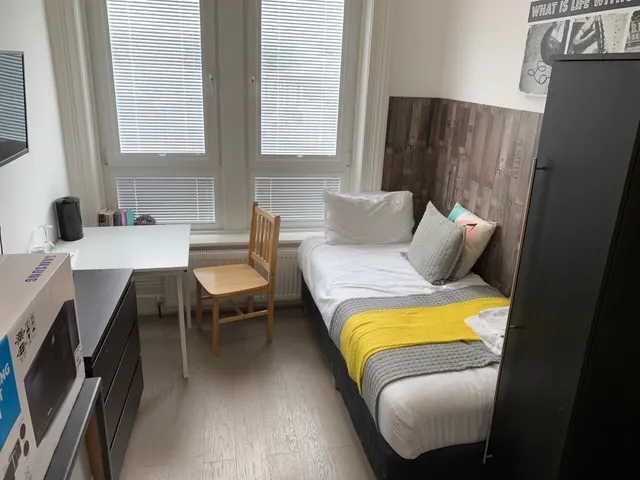 Woolwich Road, London, SE7, photo 1