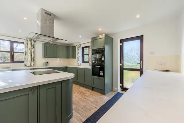 Aldermead Close, Admaston, TF5, photo 2
