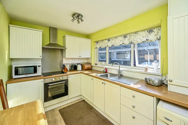 Photo 2 — Crockleford Avenue, Southport