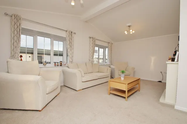Photo 3 — Frost Farm, Frost Lane, Birchington, Kent, CT7 0NA