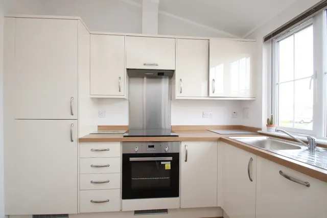 Photo 2 — Frost Farm, Frost Lane, Birchington, Kent, CT7 0NA
