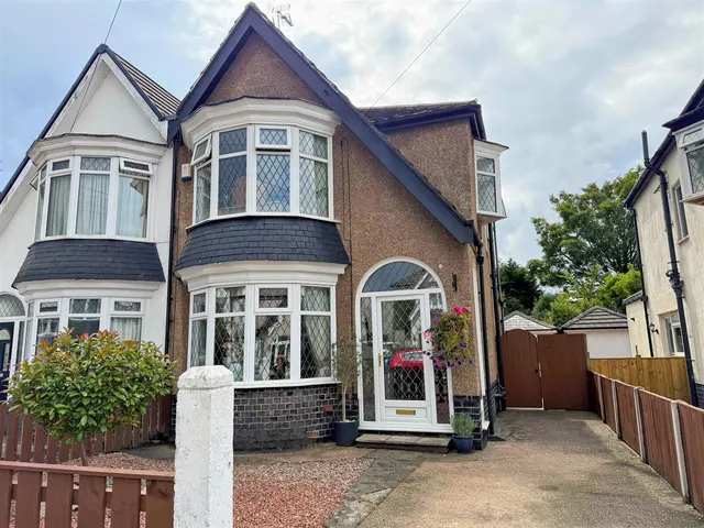 Overland Road, Cottingham, photo 1