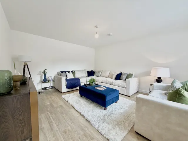 The Kensworth Station Road, Bow Brickhill, MK17, photo 3