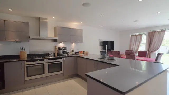 High Wych Road, Sawbridgeworth, CM21, photo 2