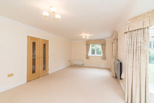 Four Oaks Road, Sutton Coldfield, B74, photo 3