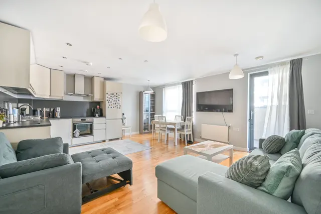 Flat 48, Elizabeth House, 341 High Road, Wembley, photo 1