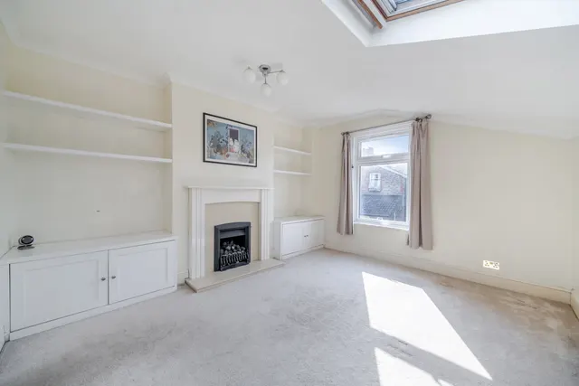 Garratt Terrace, London, SW17, photo 2