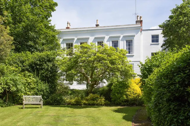 Cudnall Street, Charlton Kings, GL53, photo 1