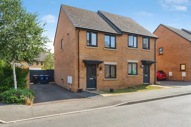 Wagstaffe Close, Huntingdon, PE26, photo 1