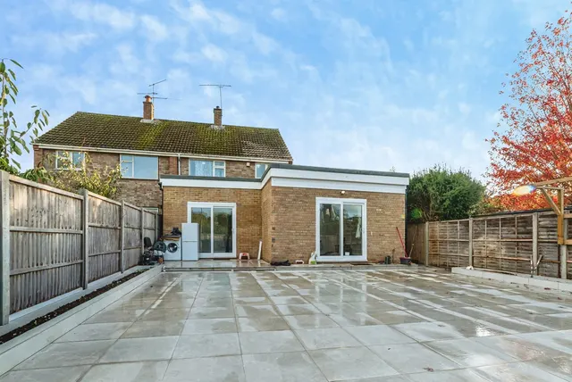 Allnutt Avenue, Basingstoke, RG21, photo 2
