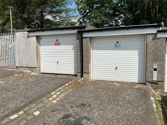 Photo 3 — Etive Place, Cumbernauld, Glasgow, North Lanarkshire, G67