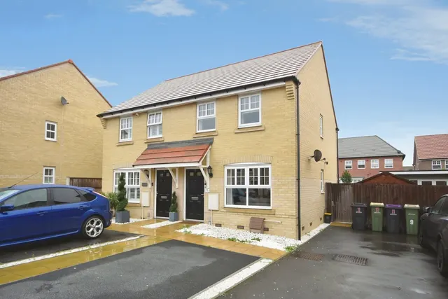 Lowlands Road, Hullbridge, SS5, photo 1