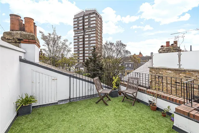 Wandsworth Bridge Road, Fulham, SW6, photo 2